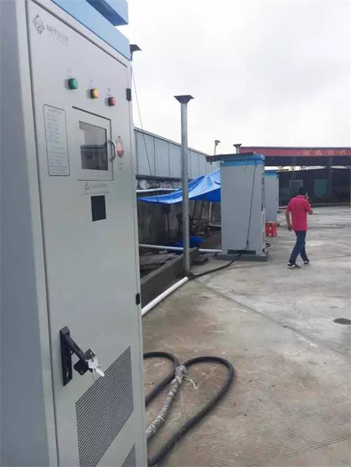 恩億梯充電樁現(xiàn)場圖 恩億梯充電樁現(xiàn)場圖